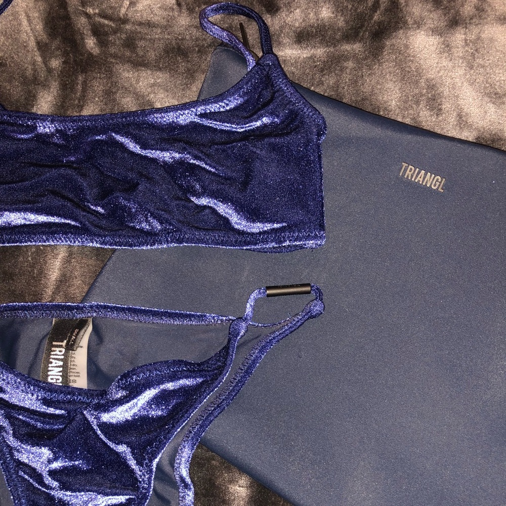 Triangl Swimwear Velvet Bikini, NWOT, BAG INCLUDED